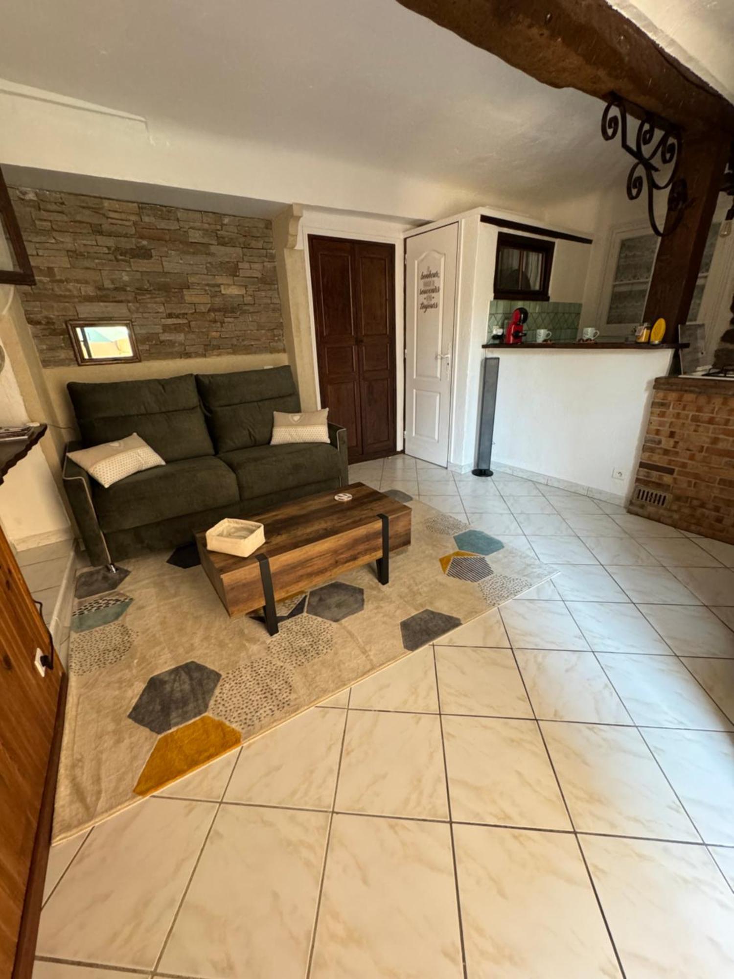 Apartmán Chez Kay Roquebrune-sur Argens Exteriér fotografie