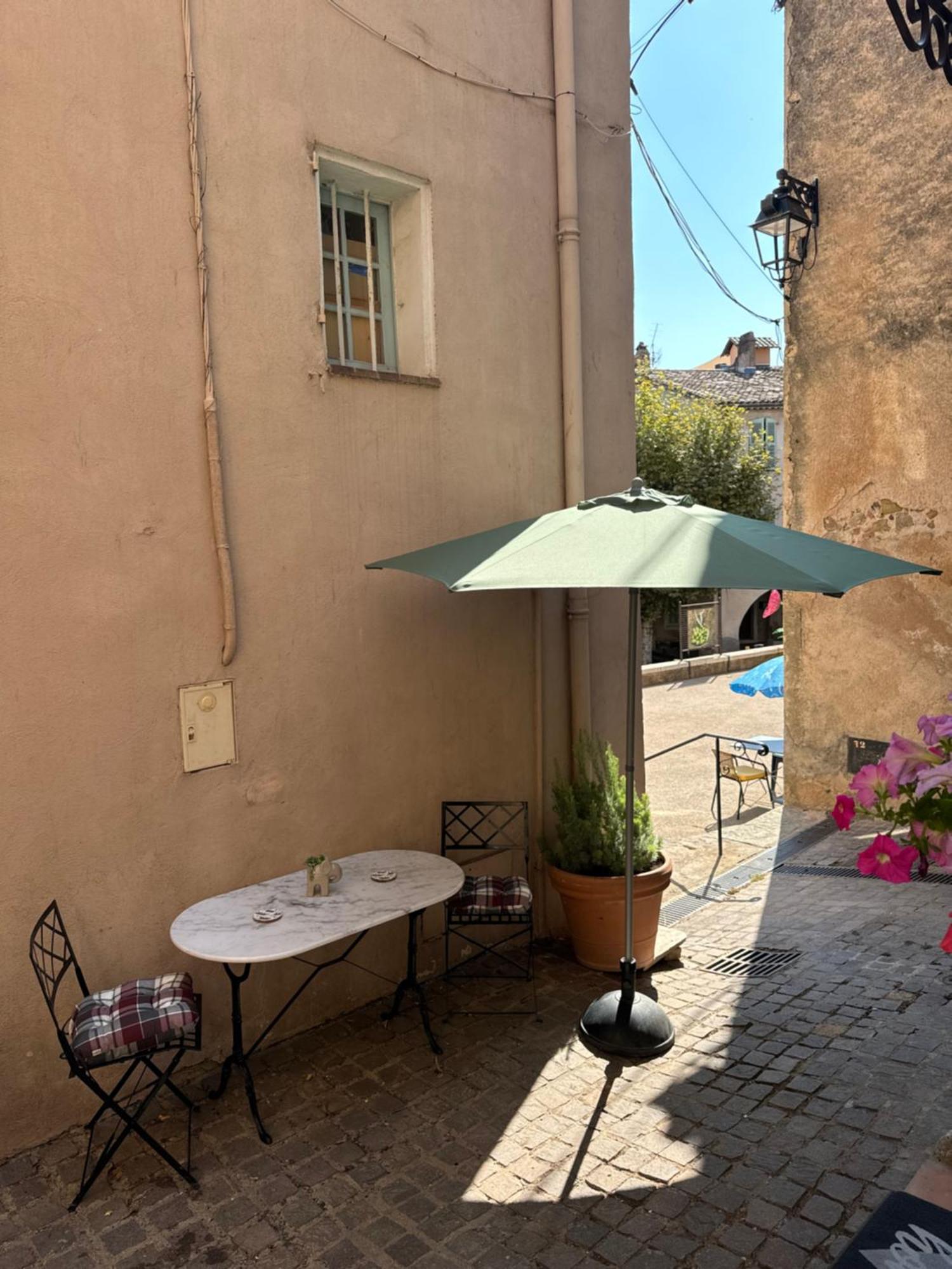 Apartmán Chez Kay Roquebrune-sur Argens Exteriér fotografie