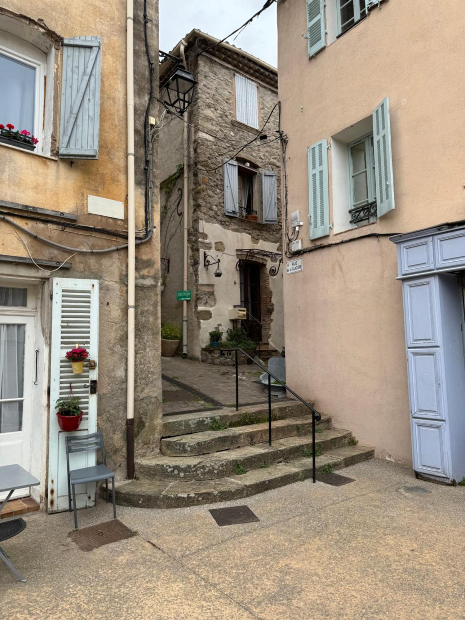 Apartmán Chez Kay Roquebrune-sur Argens Exteriér fotografie